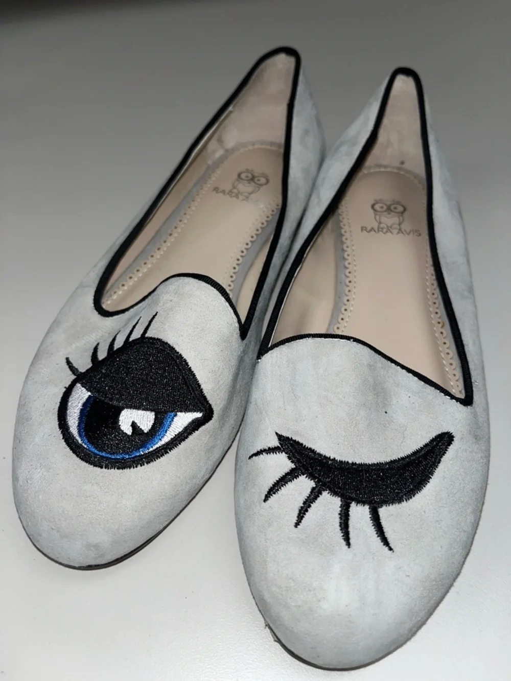 RARA AVIS Light Gray Suede Eye Embroidered Flats